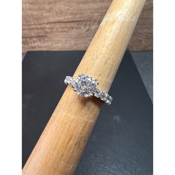 Cubic zirconia sterling silver ring size 7 - Picture 16 of 16